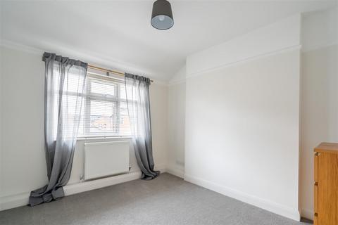 2 bedroom flat to rent, New Lane, Holgate, York, YO24 4NT