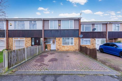 3 bedroom terraced house for sale, Robinhood Close, Cippenham