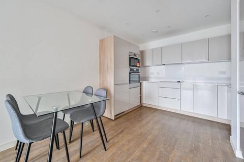 2 bedroom flat to rent, Cable Walk, Greenwich, London, SE10