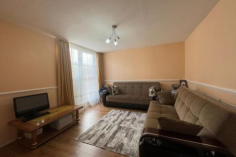 1 bedroom flat for sale, 1 Bedroom Flat For Sale Langham Road