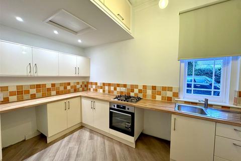 1 bedroom apartment for sale, Reading Road South, Fleet GU52