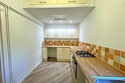 1 bedroom apartment for sale, Reading Road South, Fleet GU52