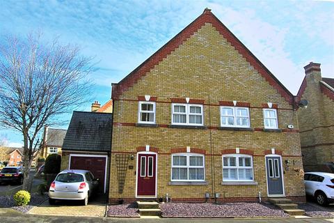 3 bedroom detached house for sale, Knaphill