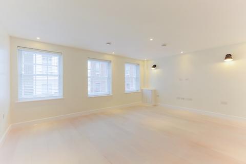 1 bedroom flat to rent, Gerrard Street W1D