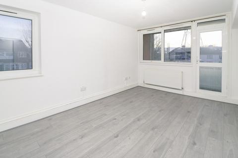 1 bedroom flat to rent, Phipps Bridge Road, Mitcham CR4