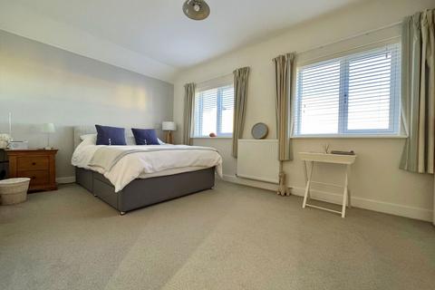 11 Beckford Drive, Lansdown, Bath, BA1 9AU