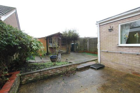 2 bedroom terraced bungalow for sale, Linden Way, Haddenham CB6