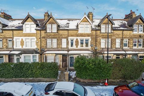 4 bedroom terraced house for sale, King Edwards Drive, Harrogate, HG1