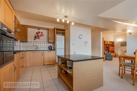 2 bedroom apartment for sale, Huddersfield Road, Thongsbridge, Holmfirth, West Yorkshire, HD9