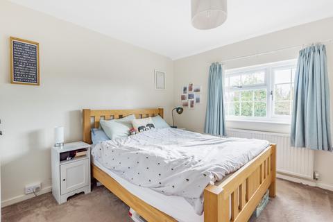 25 The Close, Cheltenham, GL53 0PG