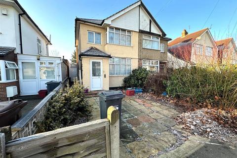 3 bedroom semi-detached house for sale, The Drive, Feltham