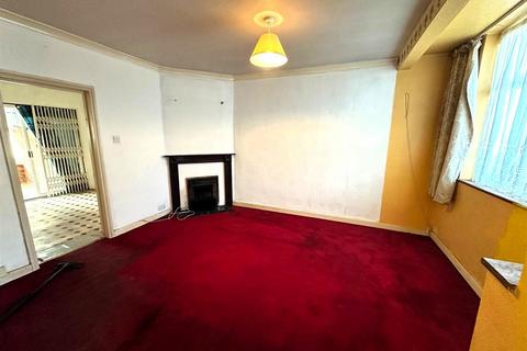 52 The Drive, Feltham, TW14 0AJ