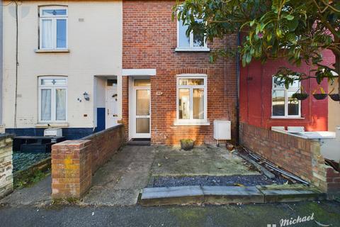 3 bedroom terraced house to rent, Ardenham Street, Aylesbury, Buckinghamshire