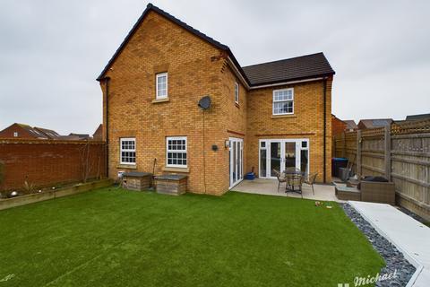 4 bedroom detached house for sale, Fairfields, Milton Keynes MK11