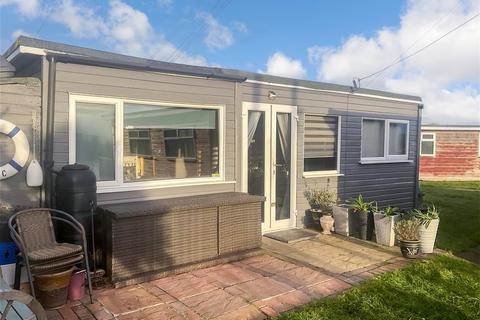 2 bedroom park home for sale, Catamaran Yatch Club, Sheerness, Kent