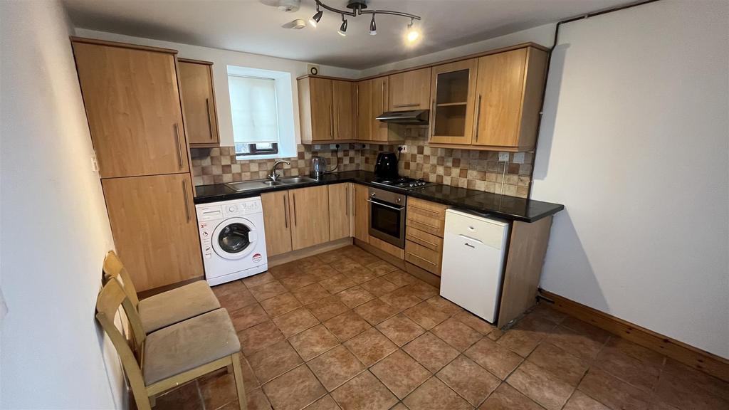 Image00014.jpeg