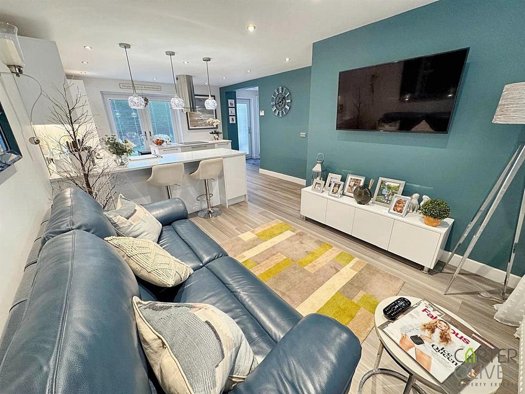 Open plan snug to kitchen