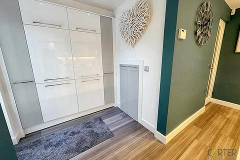 1 Beaver Close, Whetstone, Leicester, LE8 6ZX