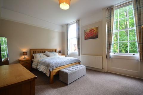 2 bedroom flat for sale, New Dover Road, Canterbury, Kent