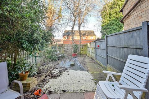 7 Aldrin Close, Stafford, ST16 3SZ
