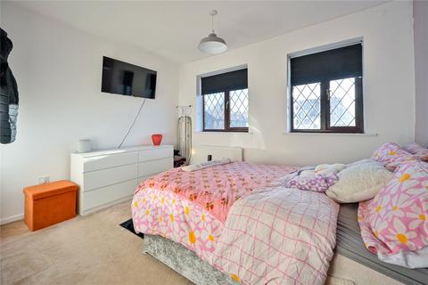 7 Aldrin Close, Stafford, ST16 3SZ