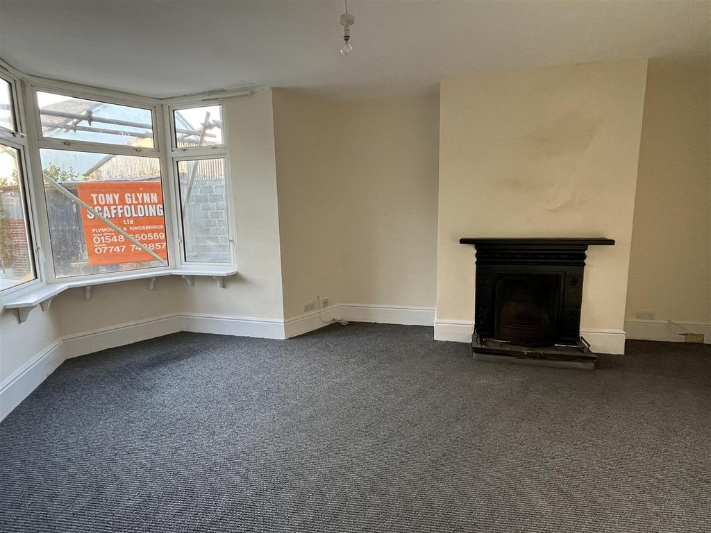 Sitting Room.JPG