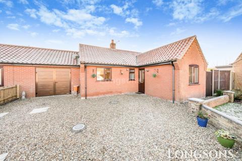 3 bedroom bungalow for sale, Burrells Meadow, Beeston