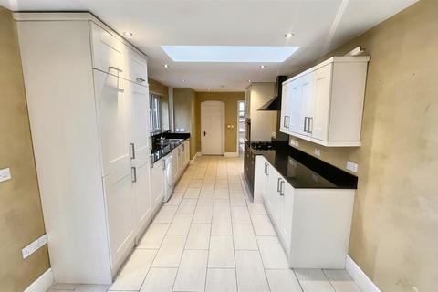 6 bedroom detached house for sale, Prospect Road, Birmingham B13