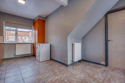 53 Lowedges Road, Sheffield, S8 7LE