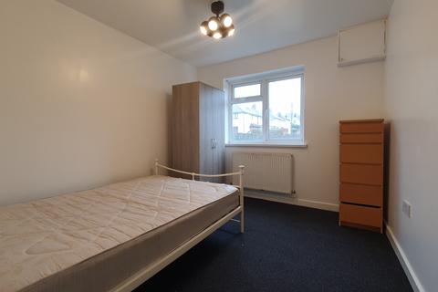 1 bedroom flat to rent, Mynachdy Road, Cardiff CF14