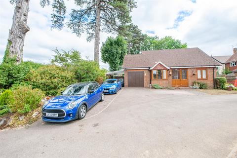 3 bedroom detached bungalow for sale, Rectory Lane North, Leybourne, West Malling