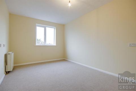 1 bedroom retirement property for sale, Ainsley Close, Edmonton, N9