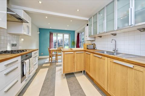 4 bedroom house for sale, Shepherd's Bush W12