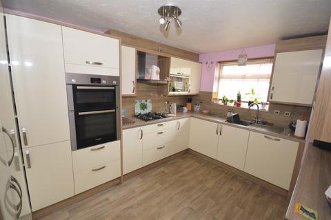 3 bedroom townhouse for sale, Clay Pits, Braintree, CM7