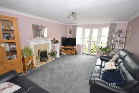 3 bedroom townhouse for sale, Clay Pits, Braintree, CM7