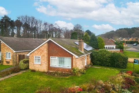 3 bedroom bungalow for sale, Alphington Avenue, Camberley GU16