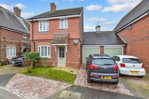 3 bedroom link detached house for sale, Hall Hurst Close, Loxwood, West Sussex