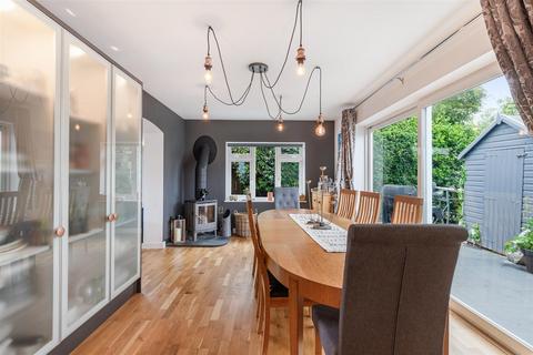 undefined, Townstal Pathfields, Dartmouth