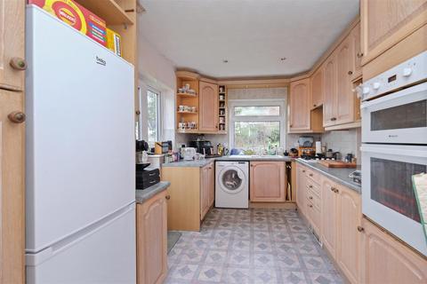 3 bedroom semi-detached house for sale, Borstal Hill, Whitstable