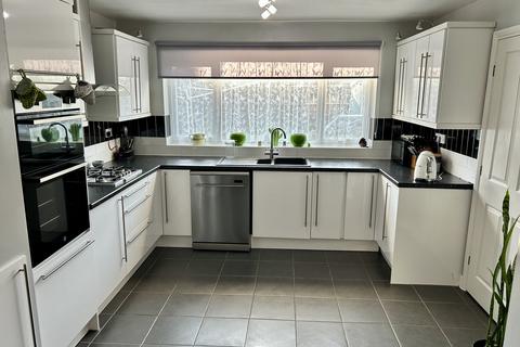 3 bedroom detached house for sale, Tytton Lane West, Wyberton, PE21