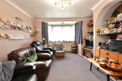 3 bedroom end of terrace house for sale, Burnham Road, Chingford, London