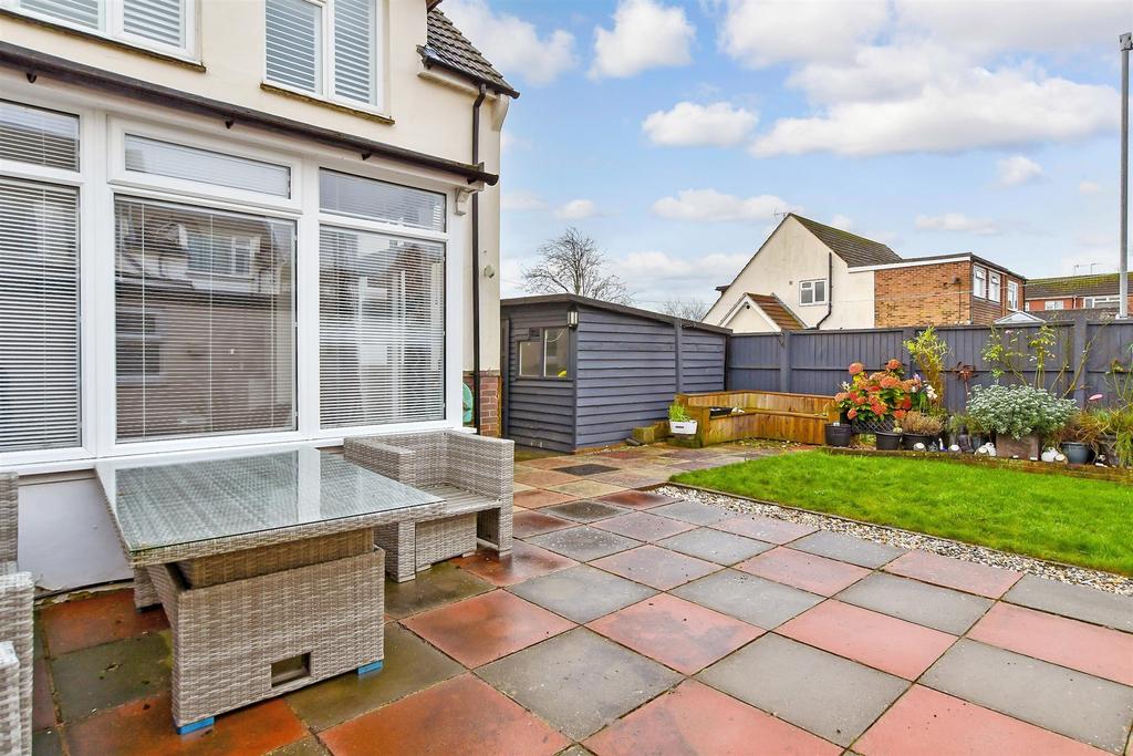 Patio / Decking