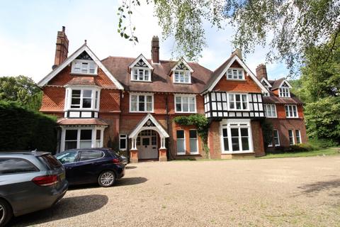 2 bedroom flat for sale, Margery Hall, Reigate Hill, Reigate RH2