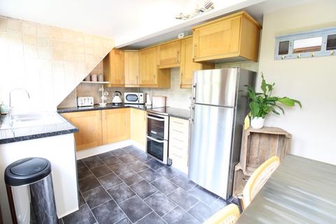 2 bedroom flat for sale, Margery Hall, Reigate Hill, Reigate RH2