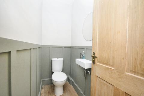 54 Surrenden Road, Folkestone, CT19 4EB
