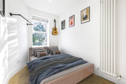 2 bedroom apartment for sale, Ross Road, London, SE25