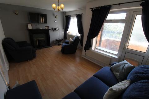 2 bedroom flat for sale, Fryent Way, London, NW9