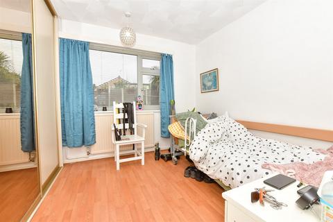 53 Mill View Road, Herne Bay, CT6 7JF