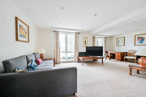 2 bedroom flat to rent, Albert Embankment, Vauxhall, London, SE1