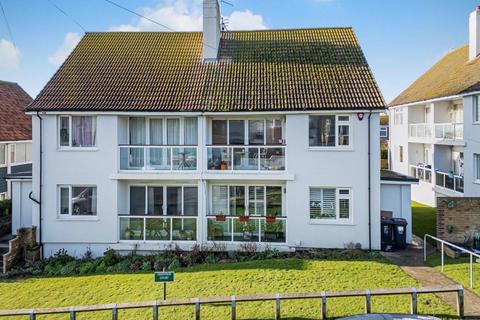 2 bedroom apartment for sale, Greenway Court, Marine Drive, Rottingdean, BN2 7GS